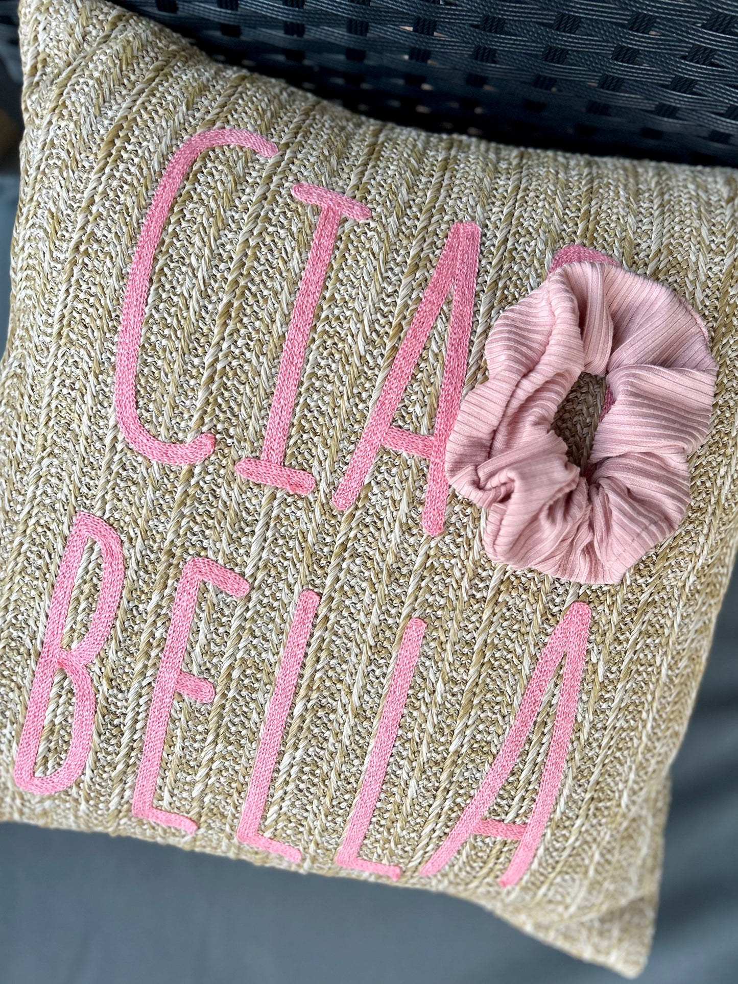 Knit Scrunchie