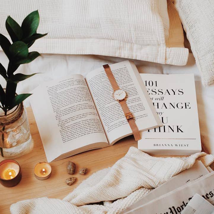 101 Essays That Will Change The Way You Think: Paperback