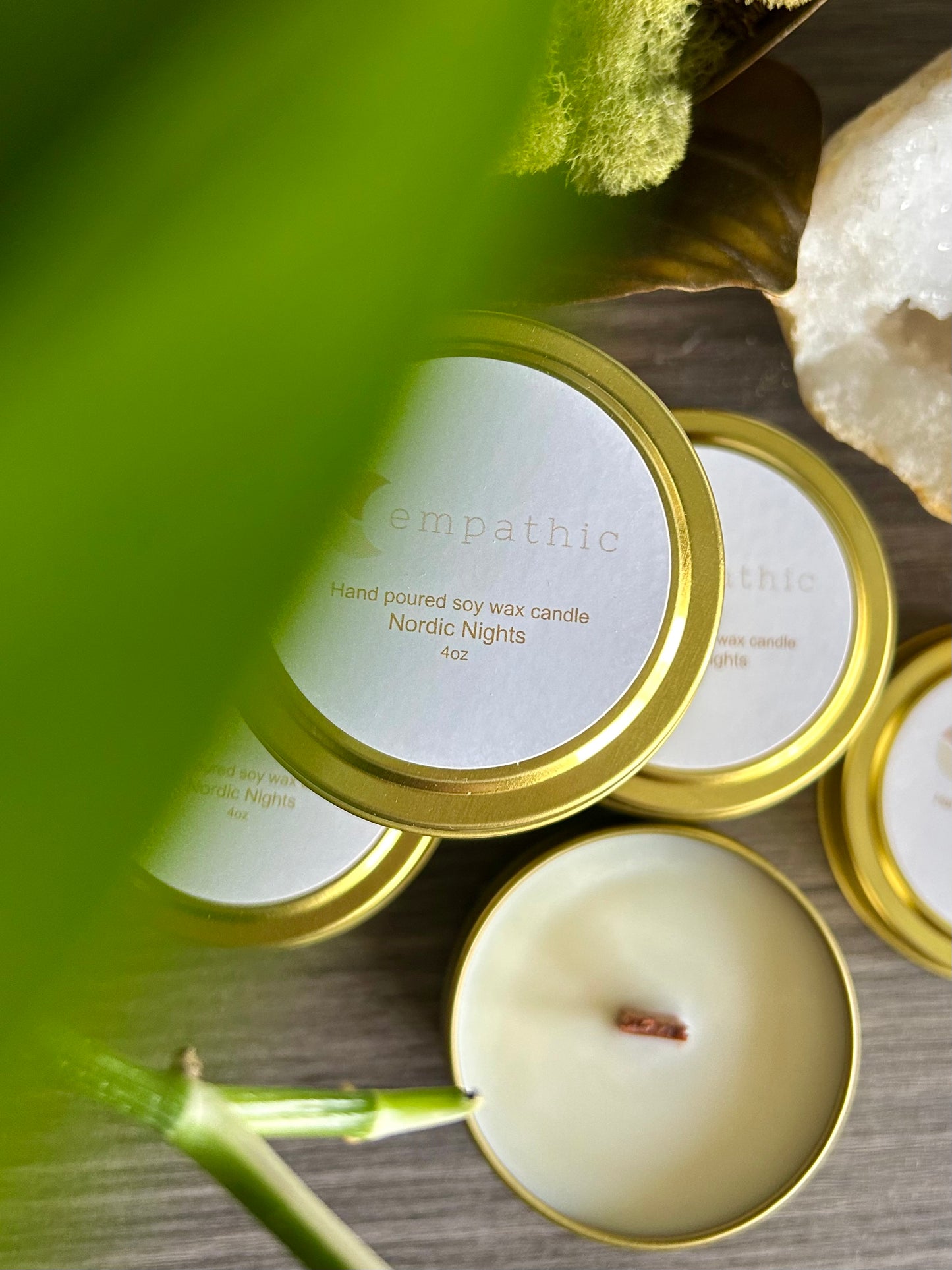 Empathic Private Label Wood Wick Handpoured Soy Wax Candle in Nordic Nights