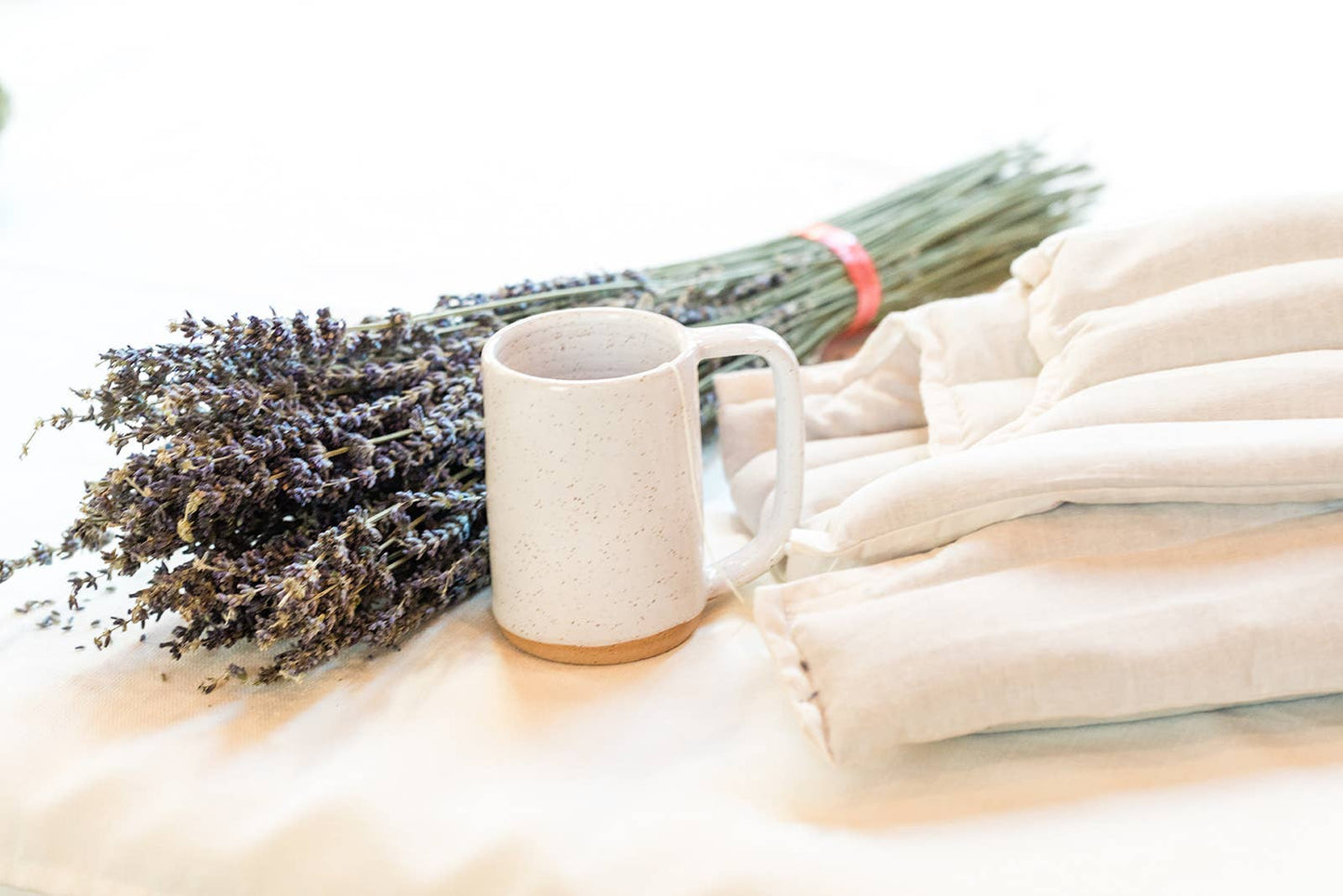 Weighted Eye Pillow: Champagne (silk/cotton) / Lavender