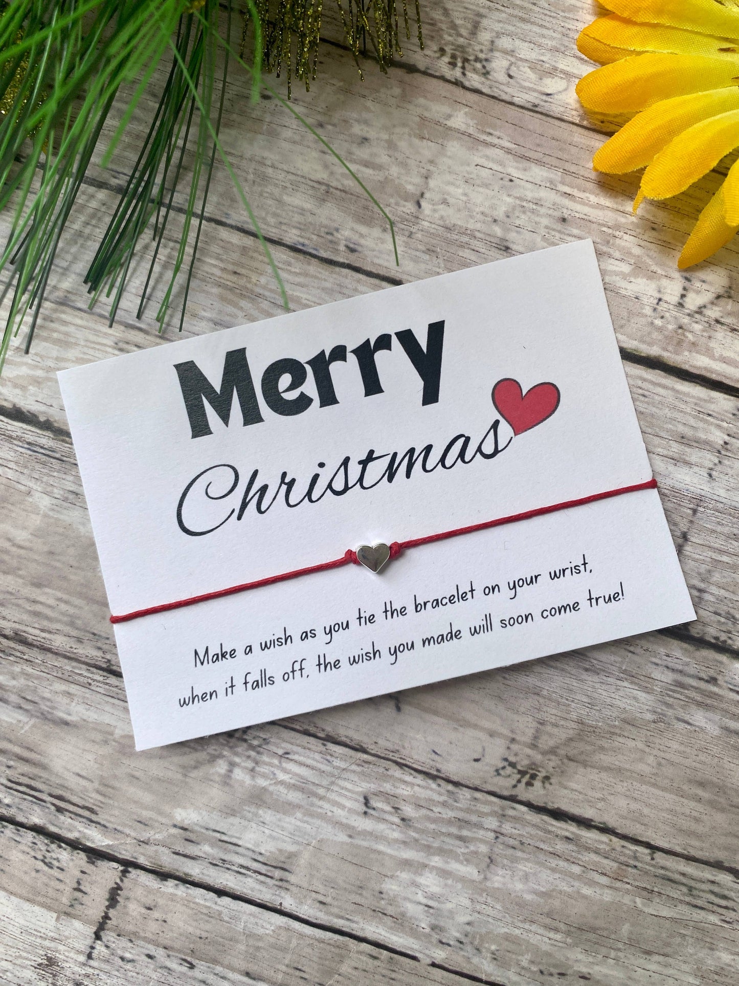 Christmas wish bracelet: Red